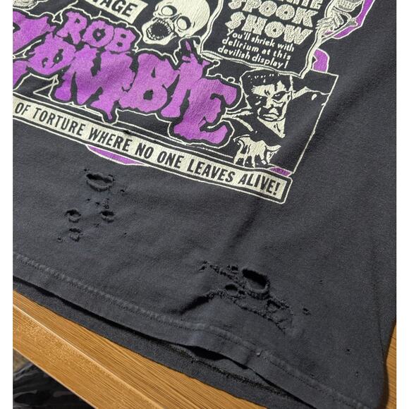 Vintage Rob Zombie Spook Show Black Concert T-Shirt Sz Small Distressed - Picture 4 of 9